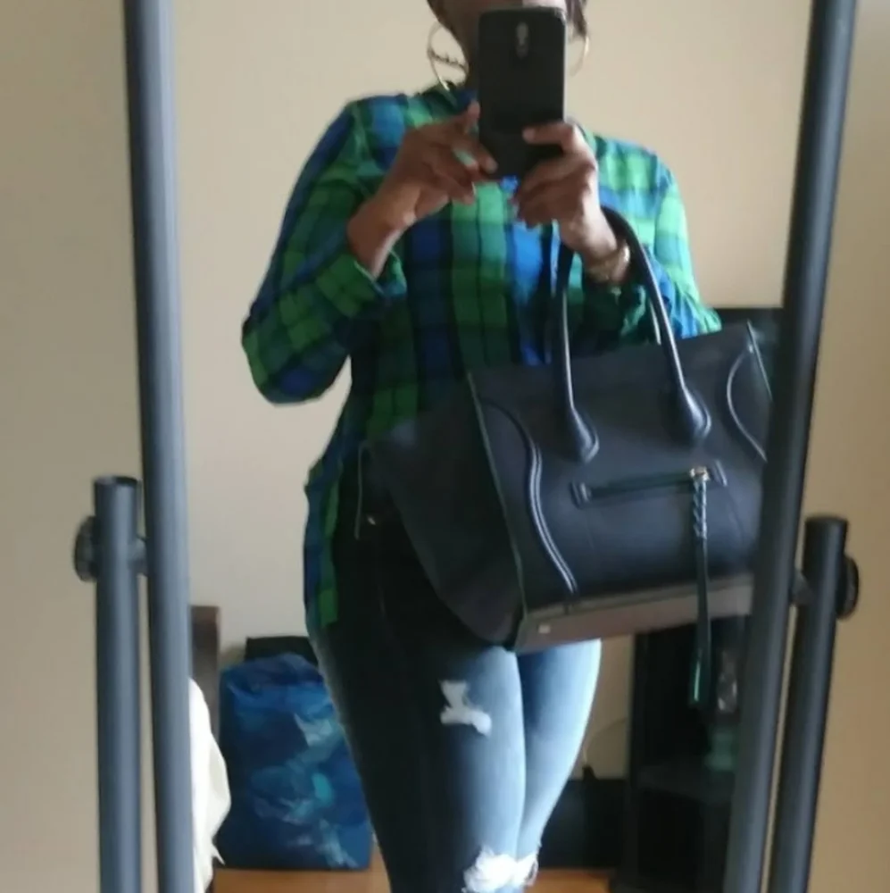 💯 AUTH Celine  Phantom handbag